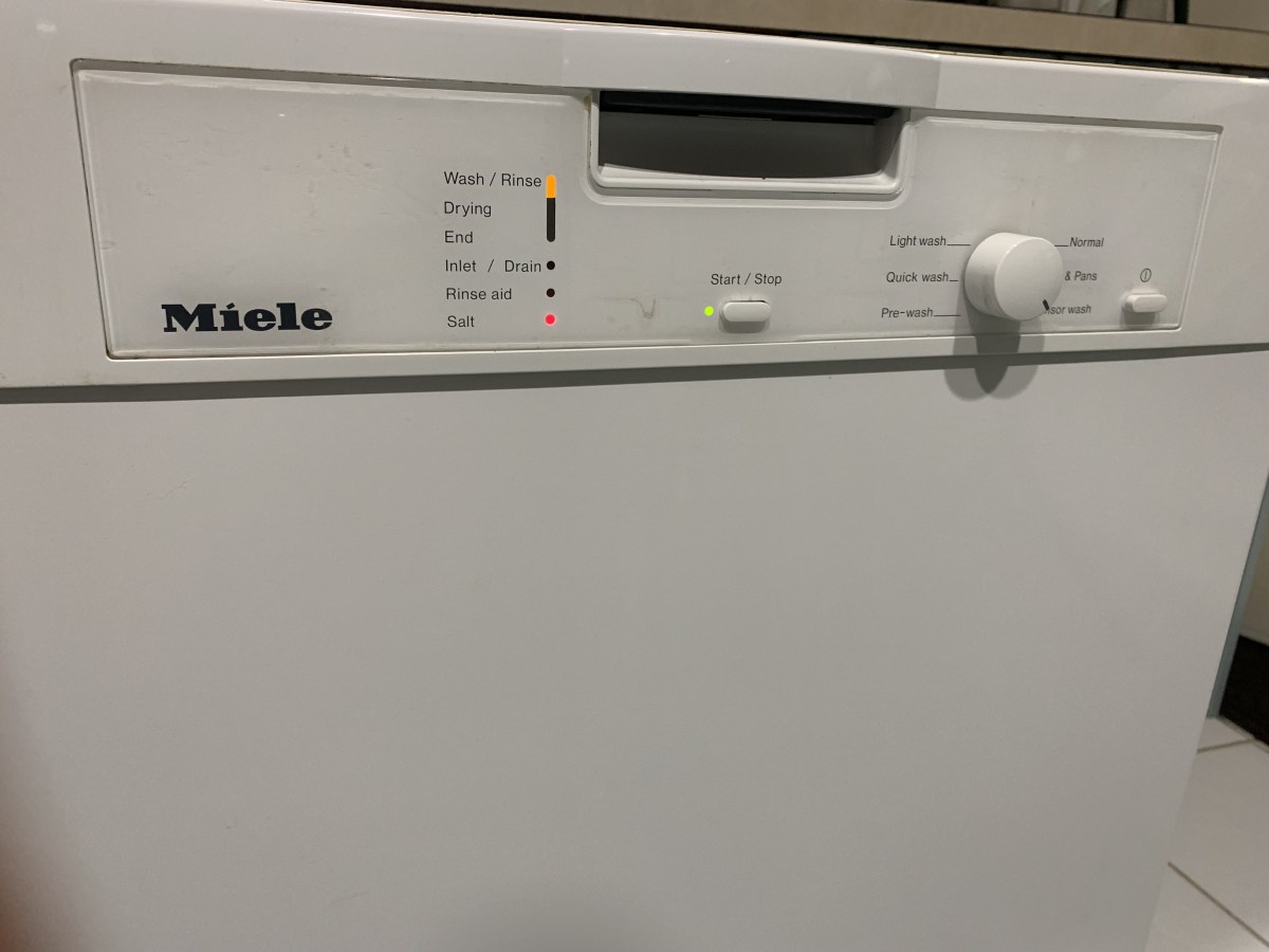 Inlet/Drain Fault on Miele G1023 Dishwasher Fixed for&nbsp;$3